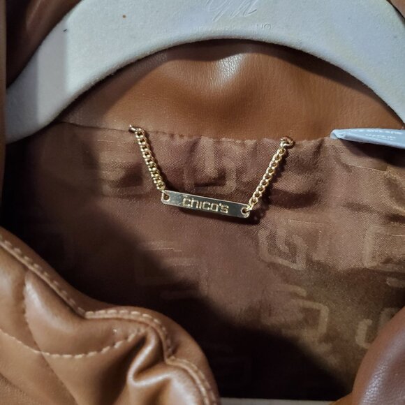 Chico’s Diamond Quilted Vest, size 1 (Small) – NWOT - Picture 4 of 9